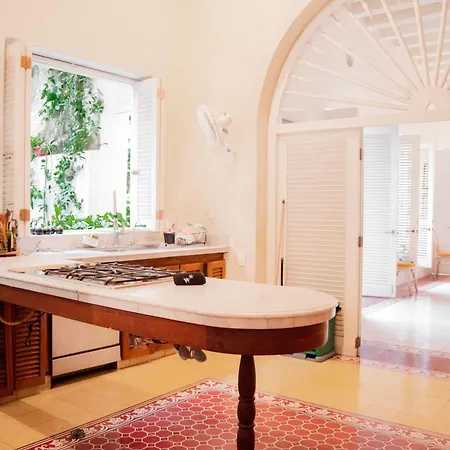 Fantastic 5br House With Amazing Pool In